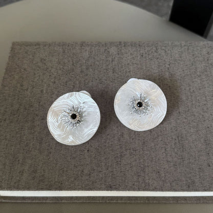 Vintage Flower Round Shape Stud Earring