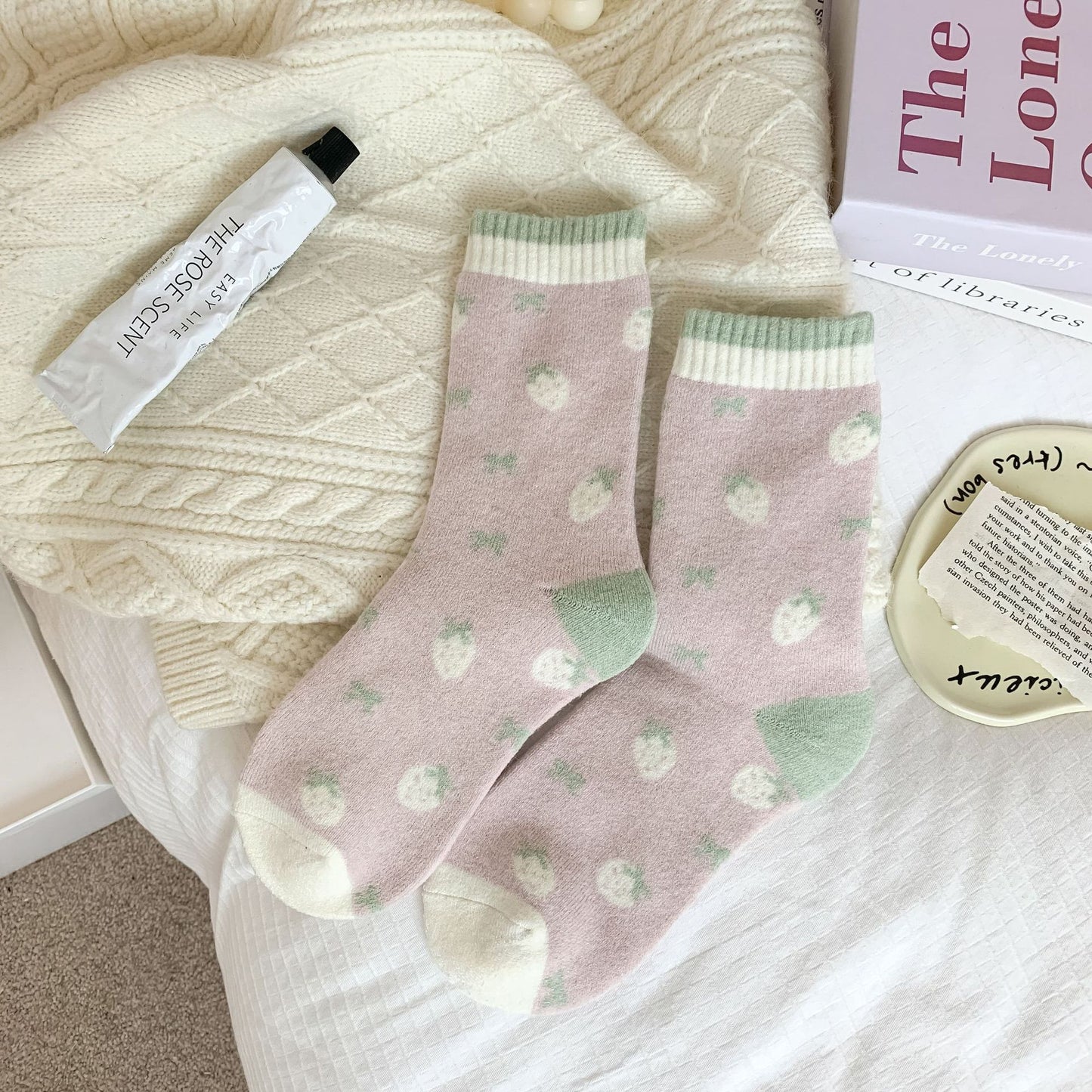 Rufia - Pastel Green &amp; Pink Winter Socks