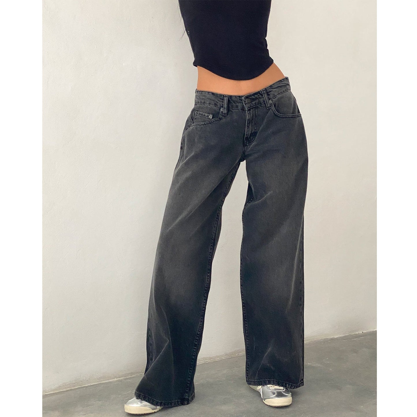 Vintage Low Rise Wide Leg Denim Jeans