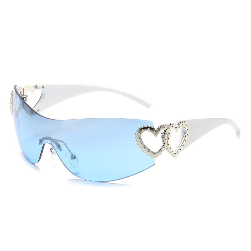 Trendy Y2K Heart-Shaped Sunglasses Unique Fashion Eyewear