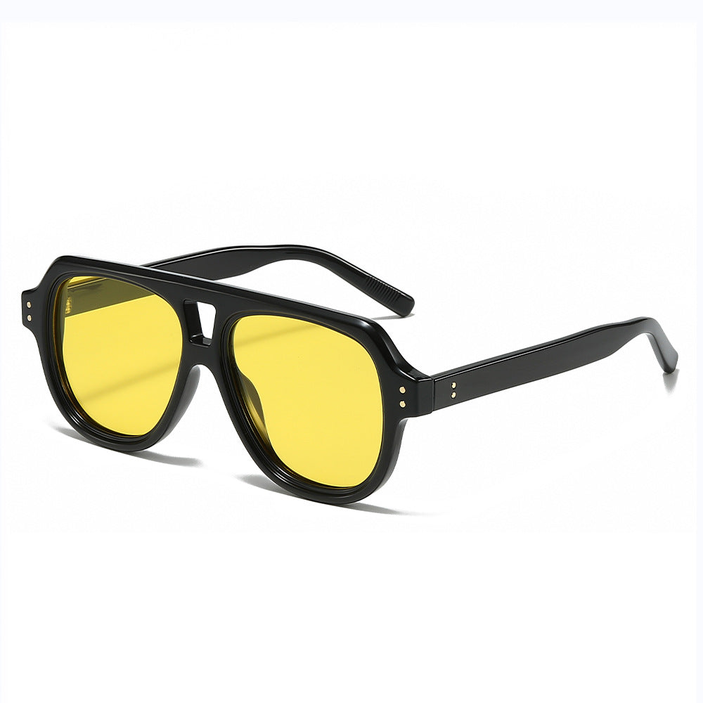 Trendy Polarized Sunglasses with Crown and Skull Design