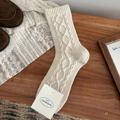 Trendy Cable Knit Wool Warm Crew Socks