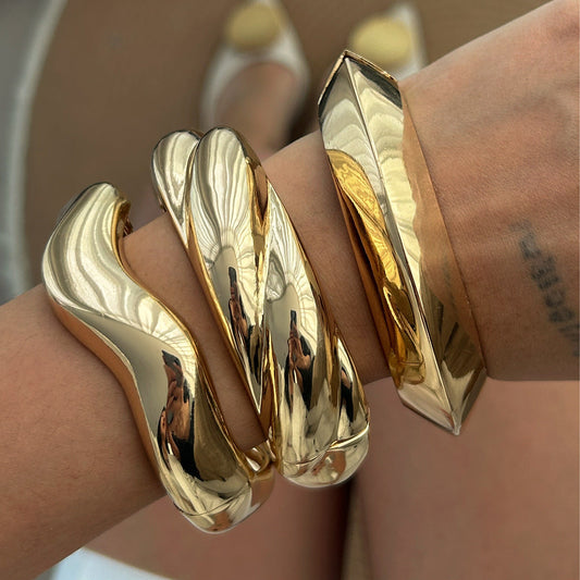Trendy Wave Spring Cuff Bracelet Set - Chic Geometric Alloy