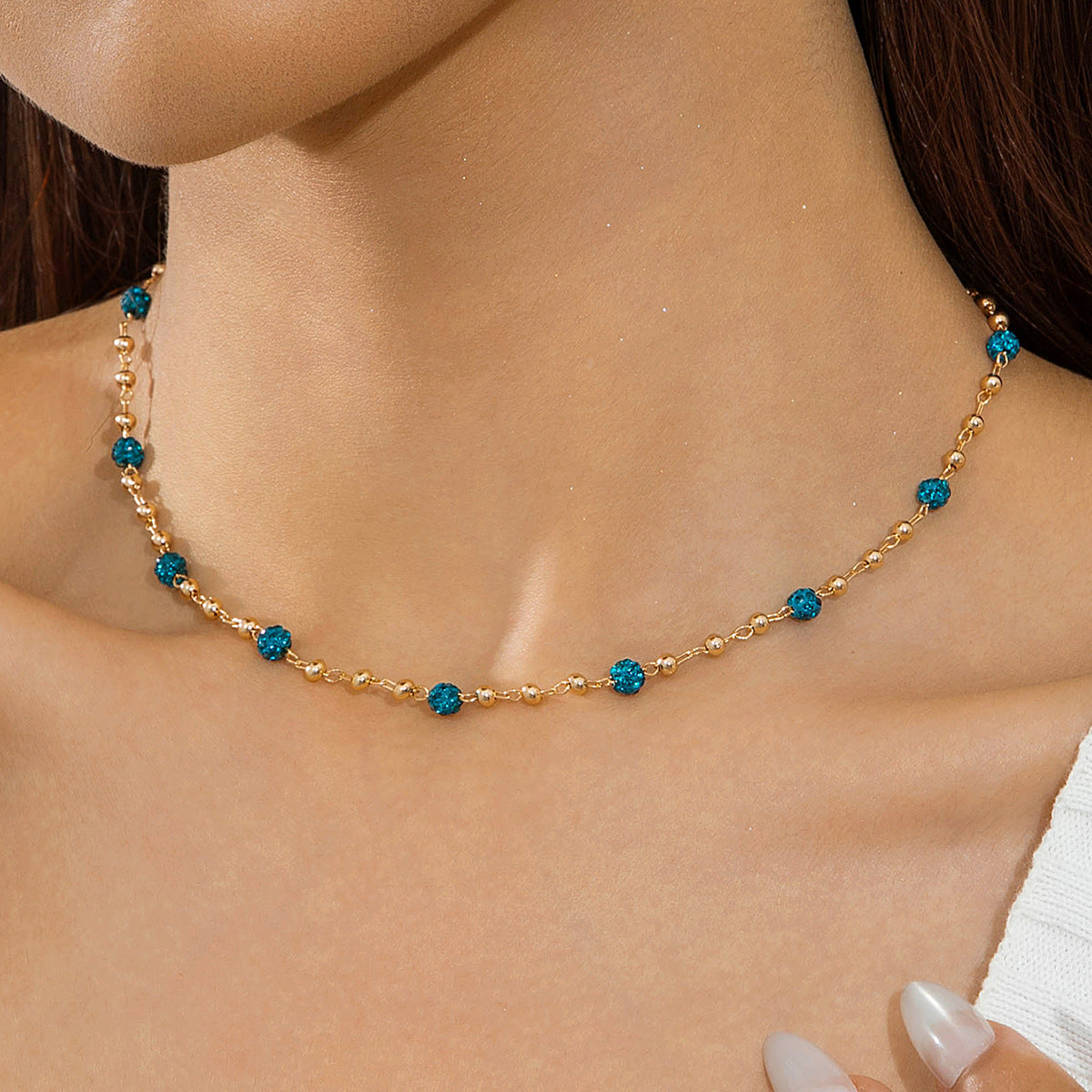 Trendy Minimalist Beaded Necklace With Resin Pendant