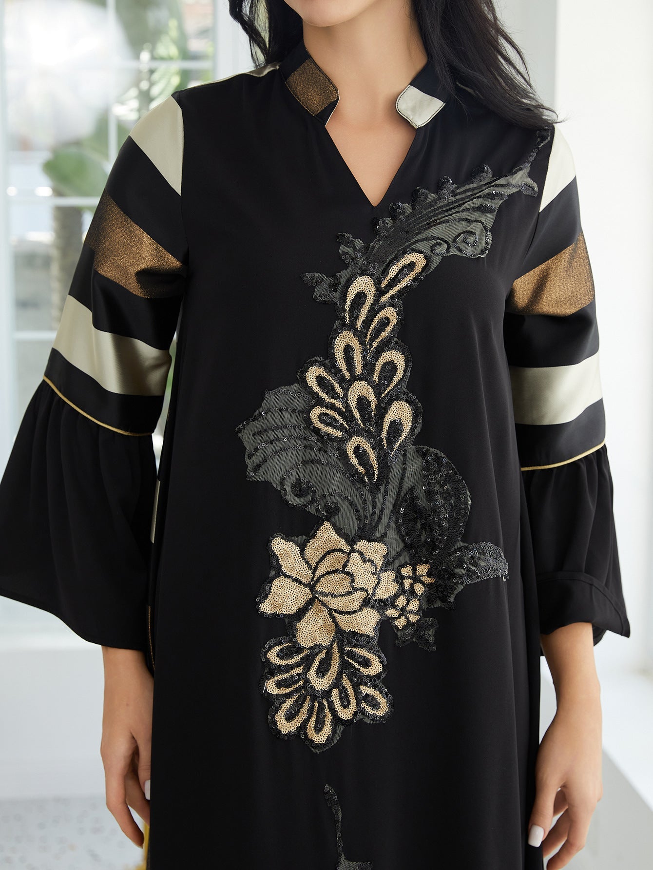 Elegant Black Muslim Abaya Maxi Dress with Ruffled Sleeves