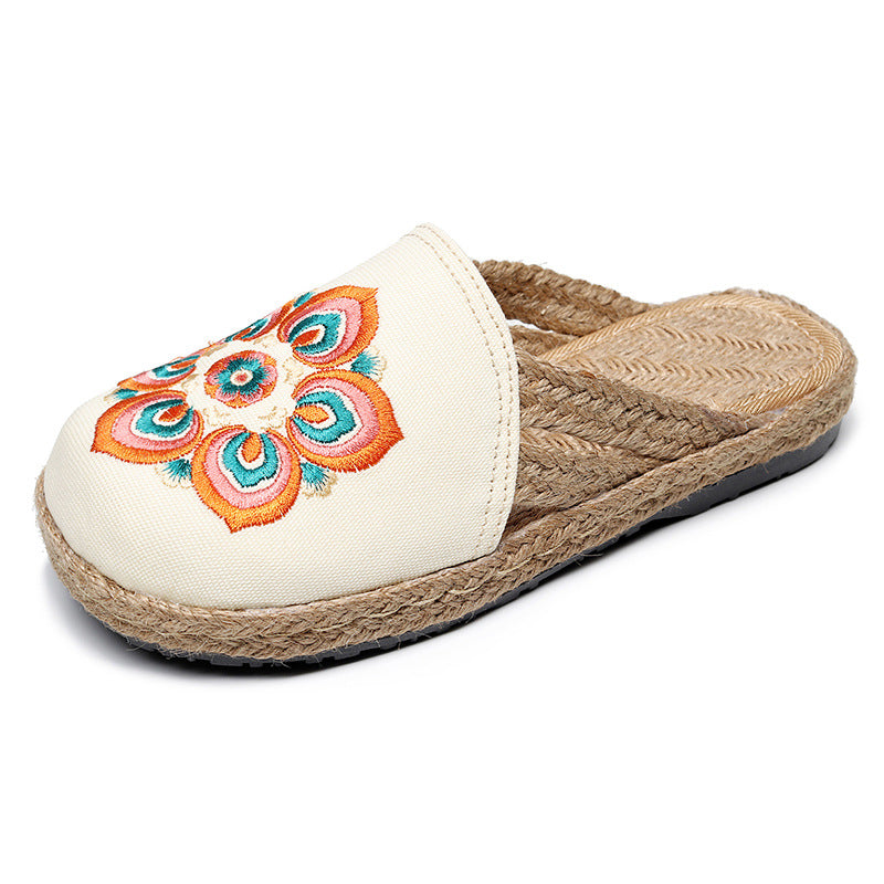 Creative Rural Retro Ethnic Style Embroidered Slippers Women Multicolor Soft And Comfortable Sandals