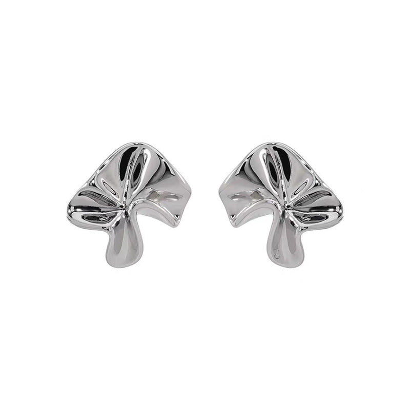 Simple Geometric Ruched Stud Earring