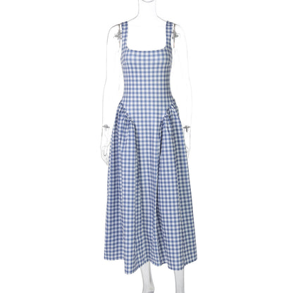 Stylish French Checkered Print Midi Dress with Backless Design