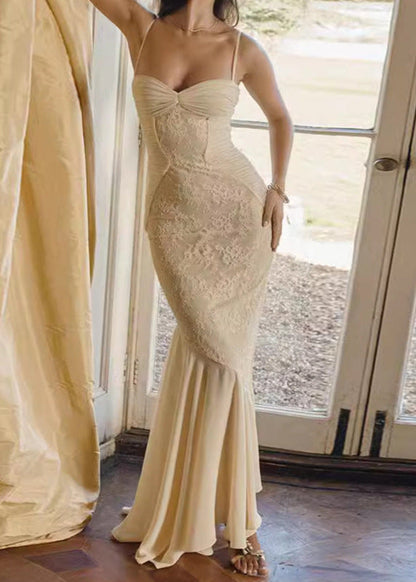 Lace Mermaid Evening Gown With Apricot Hue
