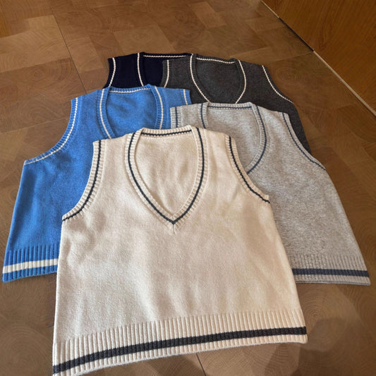 Trendy Casual Knit Vest with Color Block Design