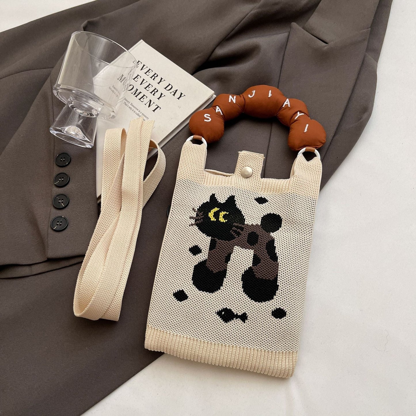 Trendy Knitted Crossbody Phone Bag Cute Cartoon Design
