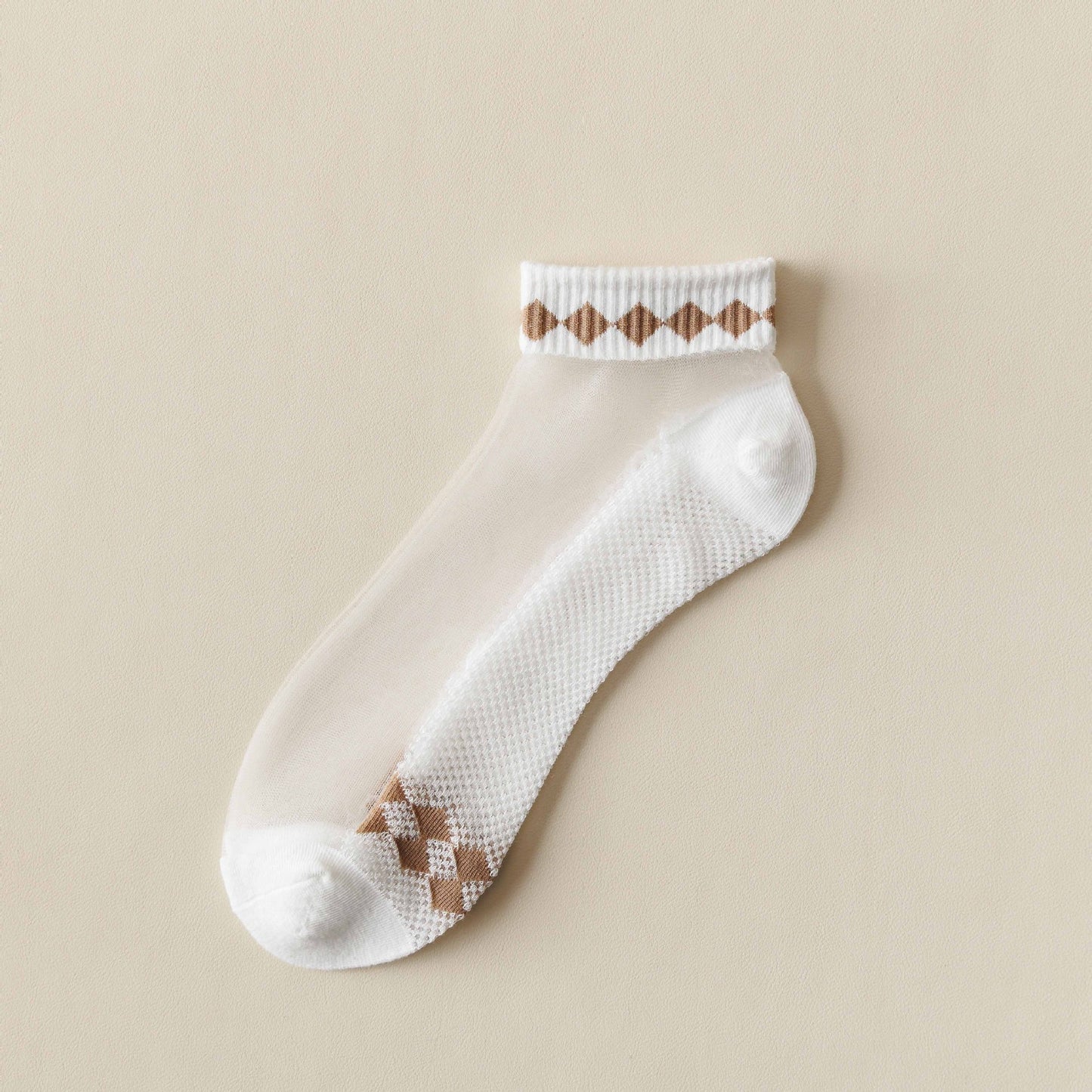 Rufia -  Breathable Sheer Ankle Socks with Bear Pattern
