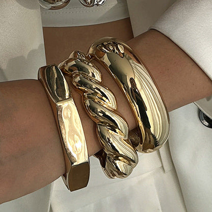 Artistic Curved Edge Alloy Bracelet Set with Irregular Design