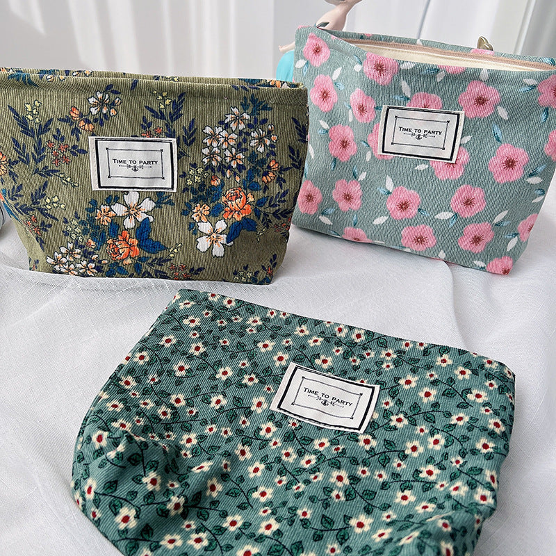 Vintage Floral Velvet Makeup Bag Portable Travel Pouch