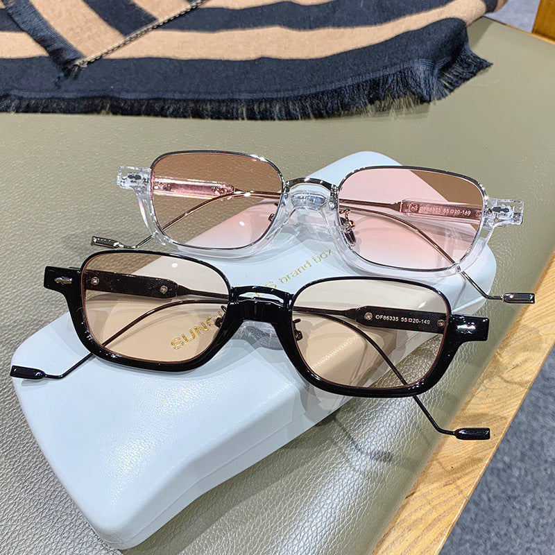 Trendy Square Sunglasses With UV400 Protection