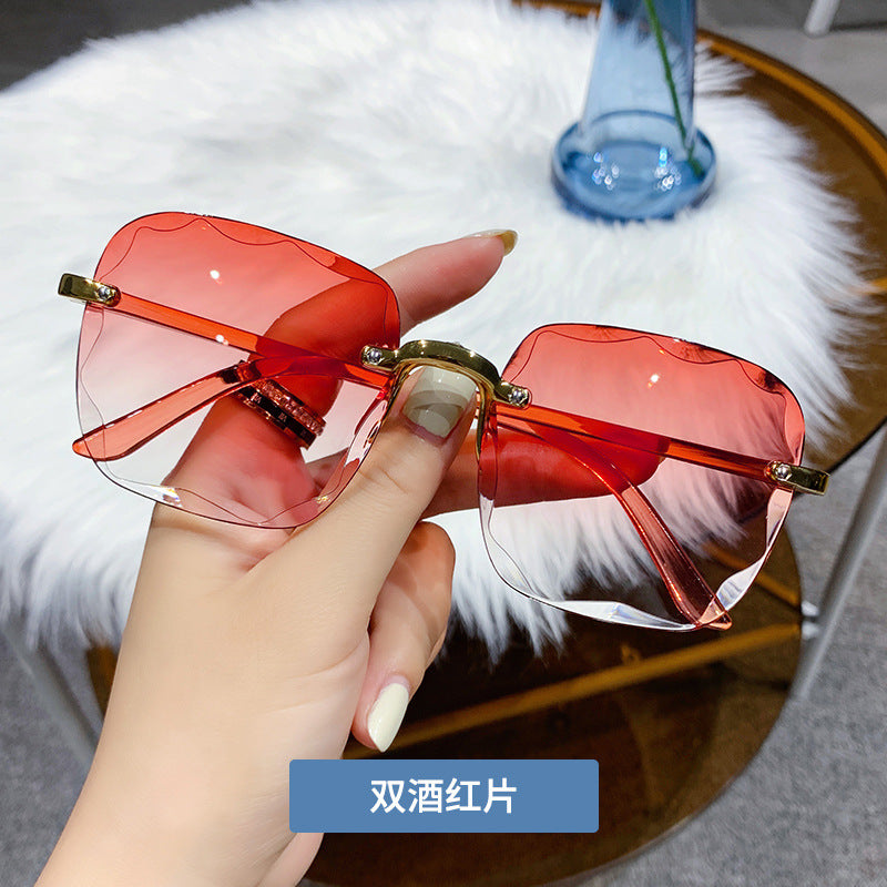 Trendy Fashionable Frameless Sunglasses Pink UV400 Protection