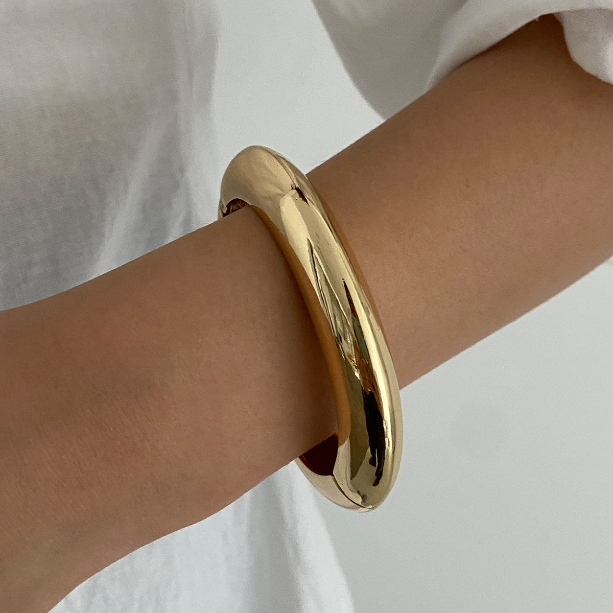 Geometric Transparent Silver Foil Bracelet Stylish Spring Bracelet