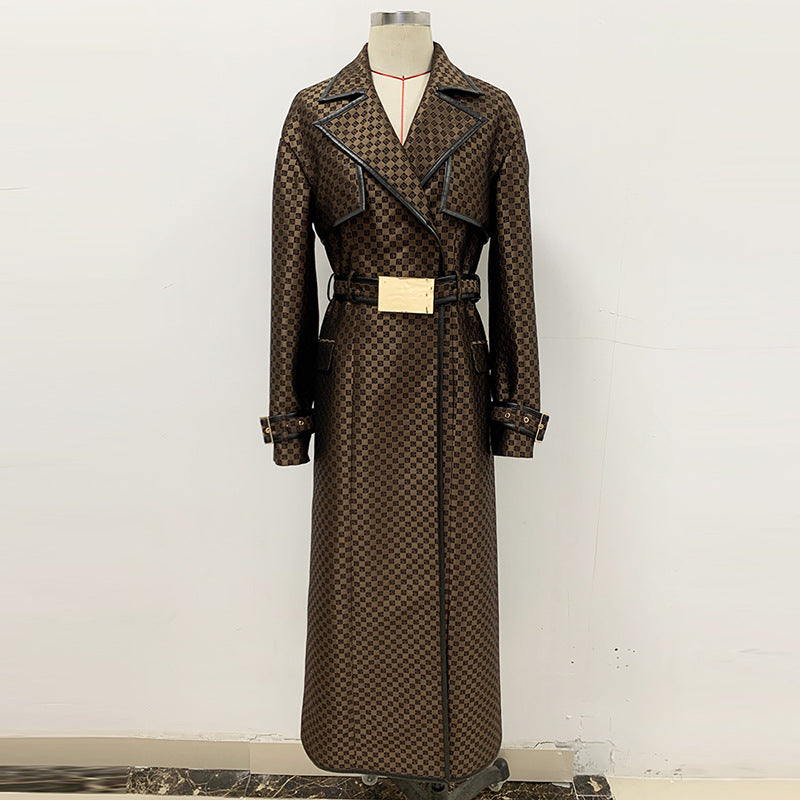 Fashionable Long Coat With Maze Pattern And Belt