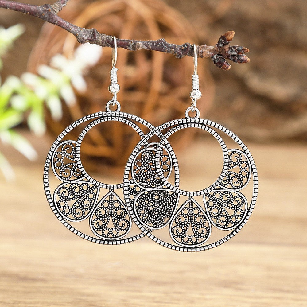 Vintage Hollow Circular Earrings Exaggerated Alloy Drop Earrings for Women