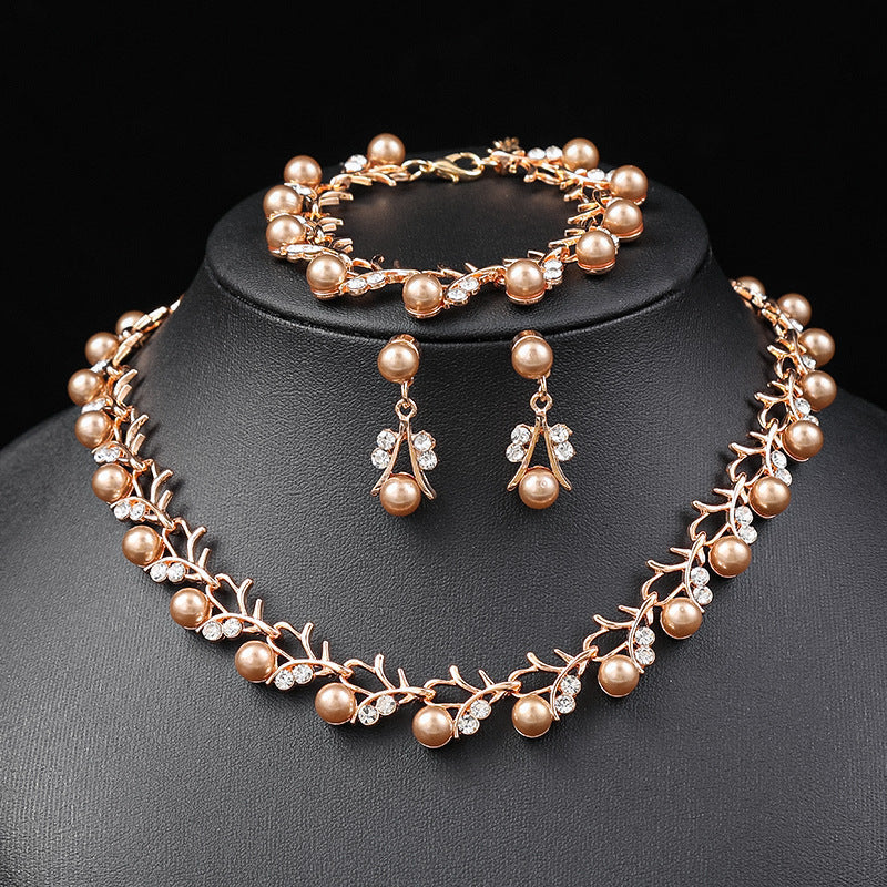 Pearl Necklace and Earring Set Elegant Alloy Jewelry for Bride