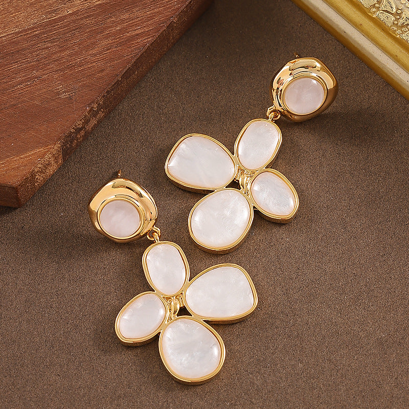 Elegant Audrey Style Four-Leaf Clover Resin Earrings With 18K Gold Plating