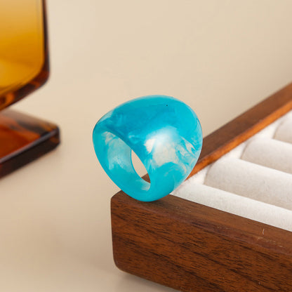 Trendy Milard Style Ombre Resin Ring For Women