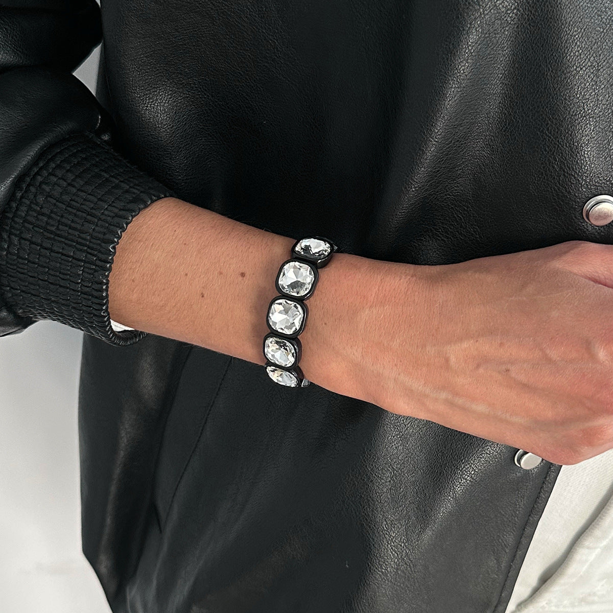 Trendy Geometric Acrylic Beaded Bracelets Stackable Metal Bangles For Women