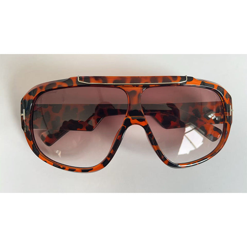 Trendy Oversized Sports Sunglasses for Men and Women