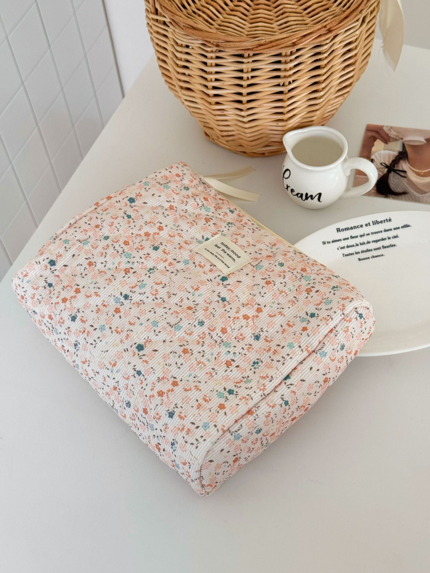 Chic Floral Corduroy Makeup Bag Stylish Portable Storage