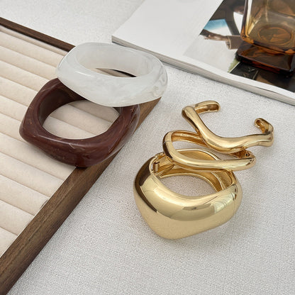 Trendy Geometric Resin Bracelet Elegant Alloy Bangle