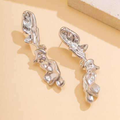 Trendy Irregular Choker Necklace With Metal Texture
