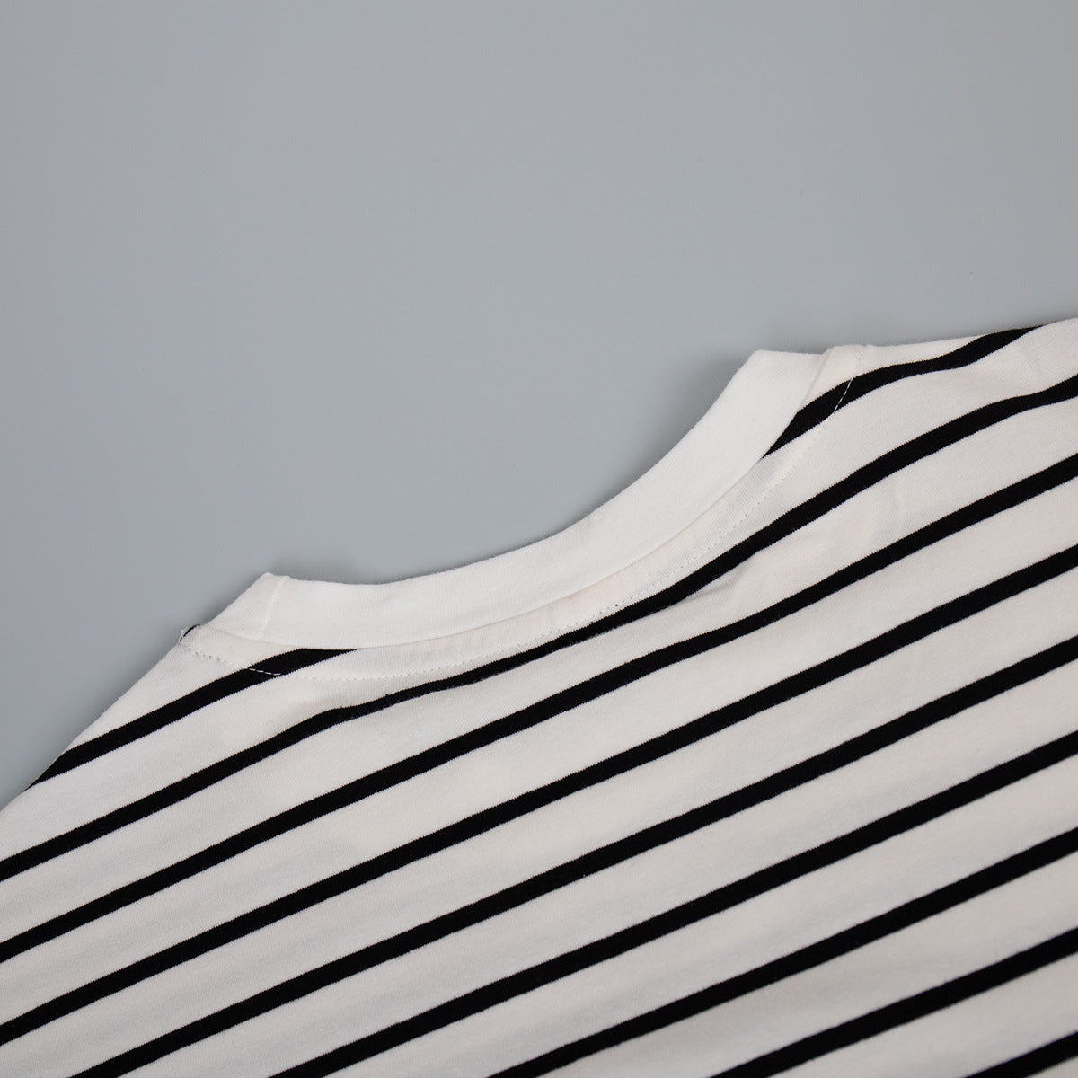Round Neck Striped Loose Short Sleeves Top