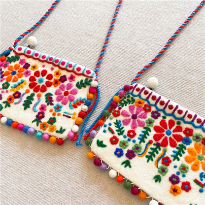 Nepal Handmade Wool Felt Floret Shoulder Bag Messenger Bag Mori Female Mobile Phone Bag