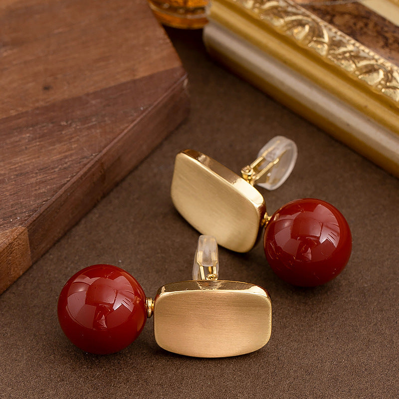 Elegant Round Red Pearl Ear Clips For Women
