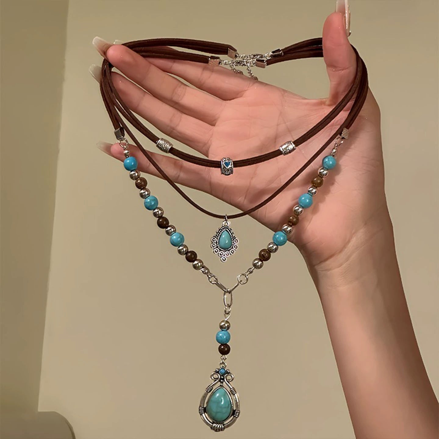 Bohemian Ethnic Style Necklace Design Sense Multi-Layer Stacked Collarbone Chain