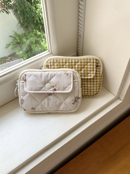 Multi-Functional Quilted Card Holder with Floral Print