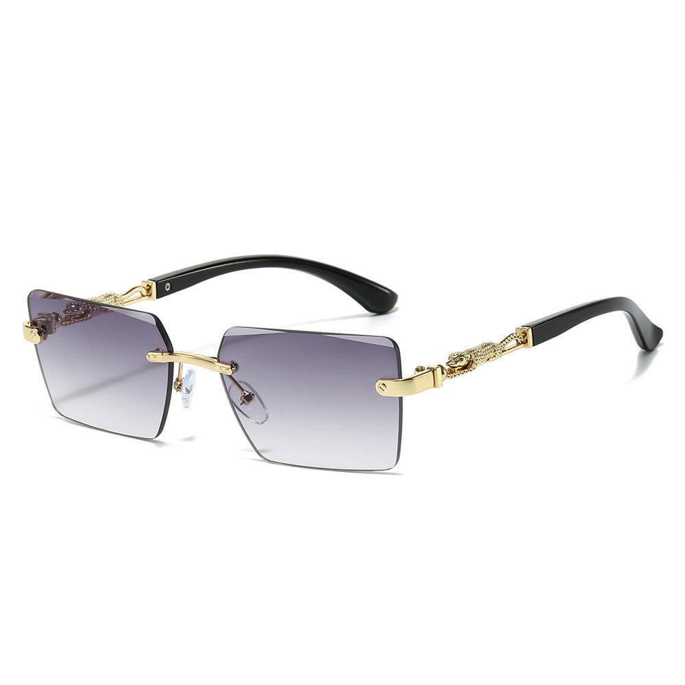 Trendy Square Sunglasses with Leopard Decoration