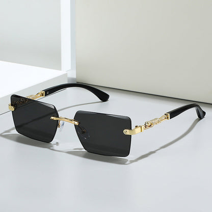 Trendy Square Sunglasses with Leopard Decoration
