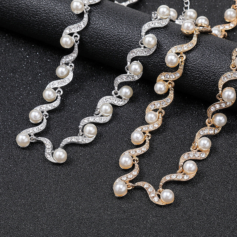 Pearl Necklace and Earring Jewelry Set for Women - Luxurious Alloy Design