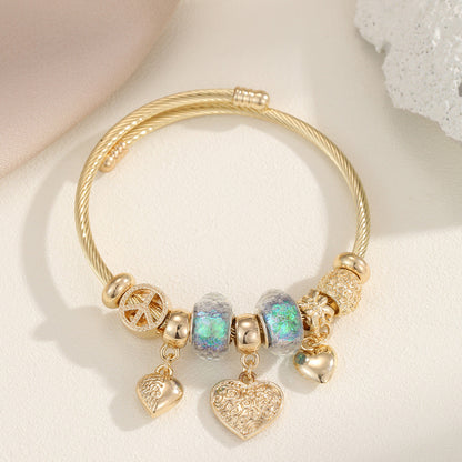 Fashionable Adjustable Gold Stainless Steel Bracelet Elegant Heart Design