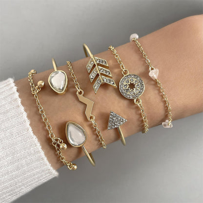Vintage Geometric Twist Alloy Bracelet For Women