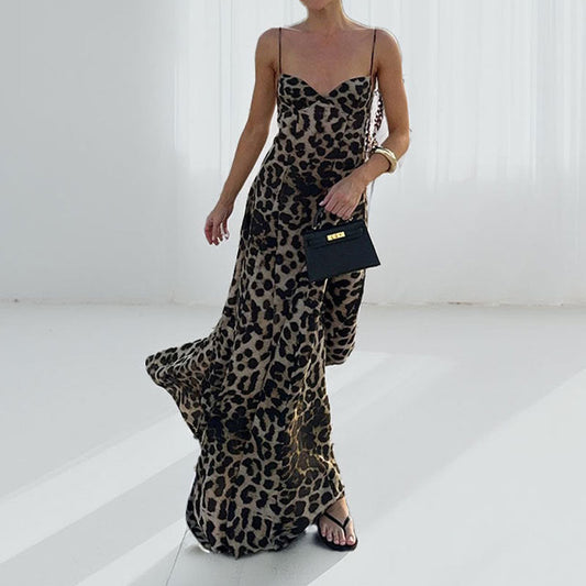 Elegant Leopard Print Maxi Dress for Casual Wear