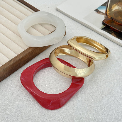 Exaggerated Design Semi-Transparent Resin Bracelets with Irregular Metal Spring Bands