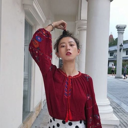 Retro Ethnic Embroidery Exotic Loose Lantern Sleeve Fringed Top