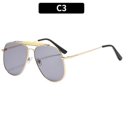 Trendy Metal Frame Retro Sunglasses for Men and Women