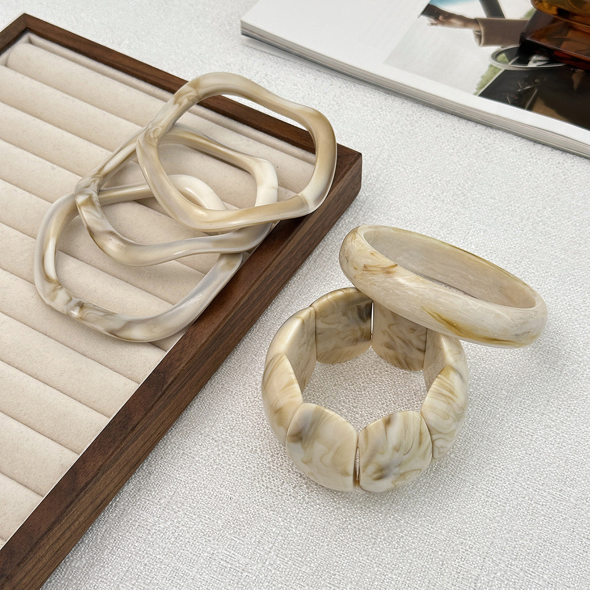 Artistic Wave-Shaped Bracelet Unique Design Elastic Bangle