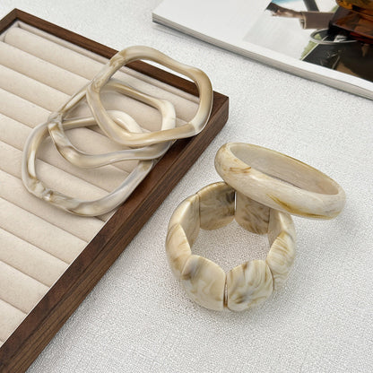 Artistic Wave-Shaped Bracelet Unique Design Elastic Bangle