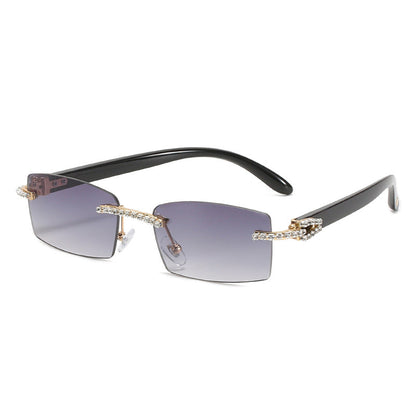 Trendy Square Sunglasses With Diamond Cut Frame