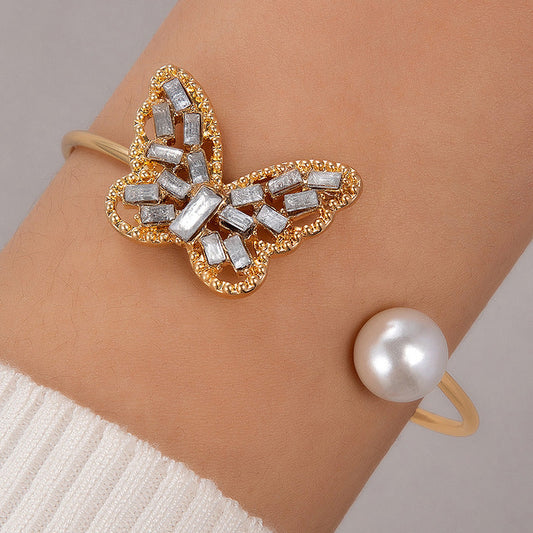 Floral Pearl Open Cuff Bracelet Stylish Fresh Design