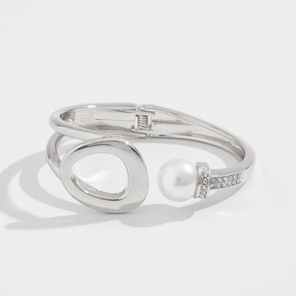 Hip-Hop Irregular Alloy Bracelet Set with Rhinestones and Pearls